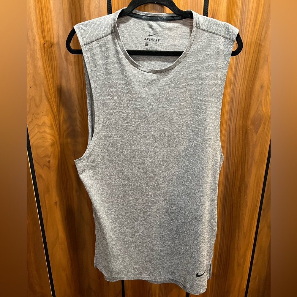 Nike Gray Men's Tank Top